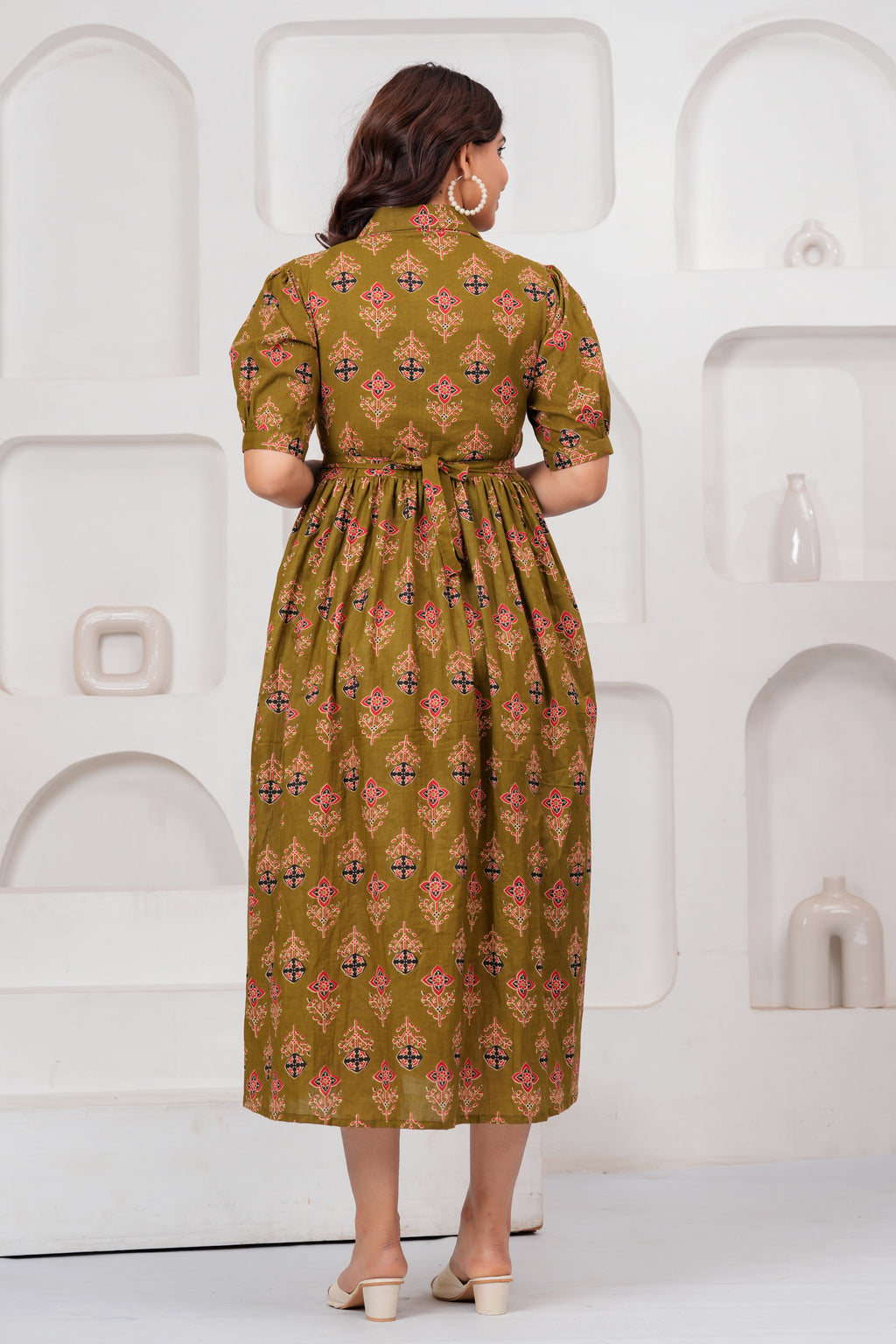 Olive Grace Green Floral Printed Maternity kurta