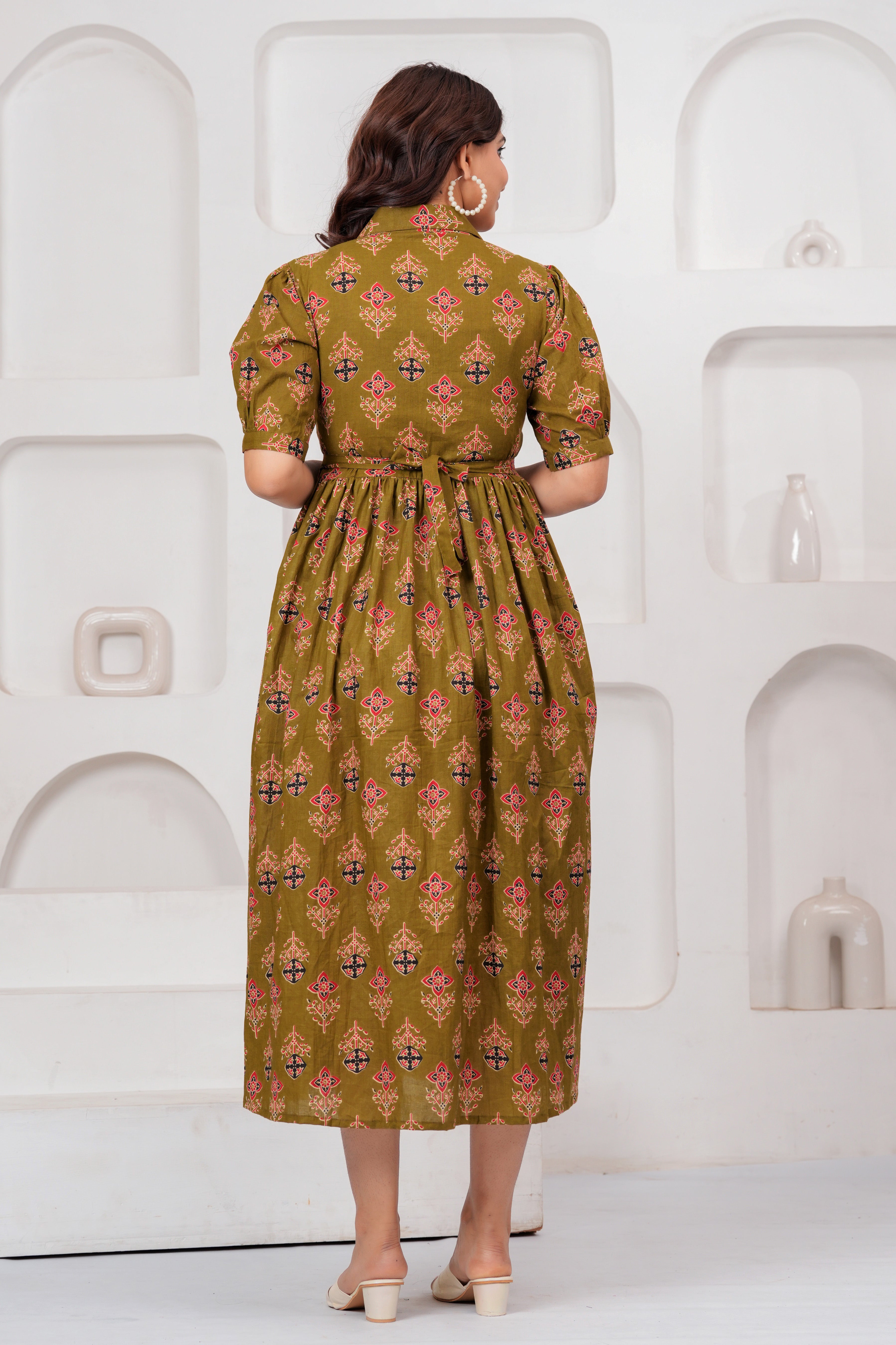 Olive Grace Green Floral Printed Maternity kurta