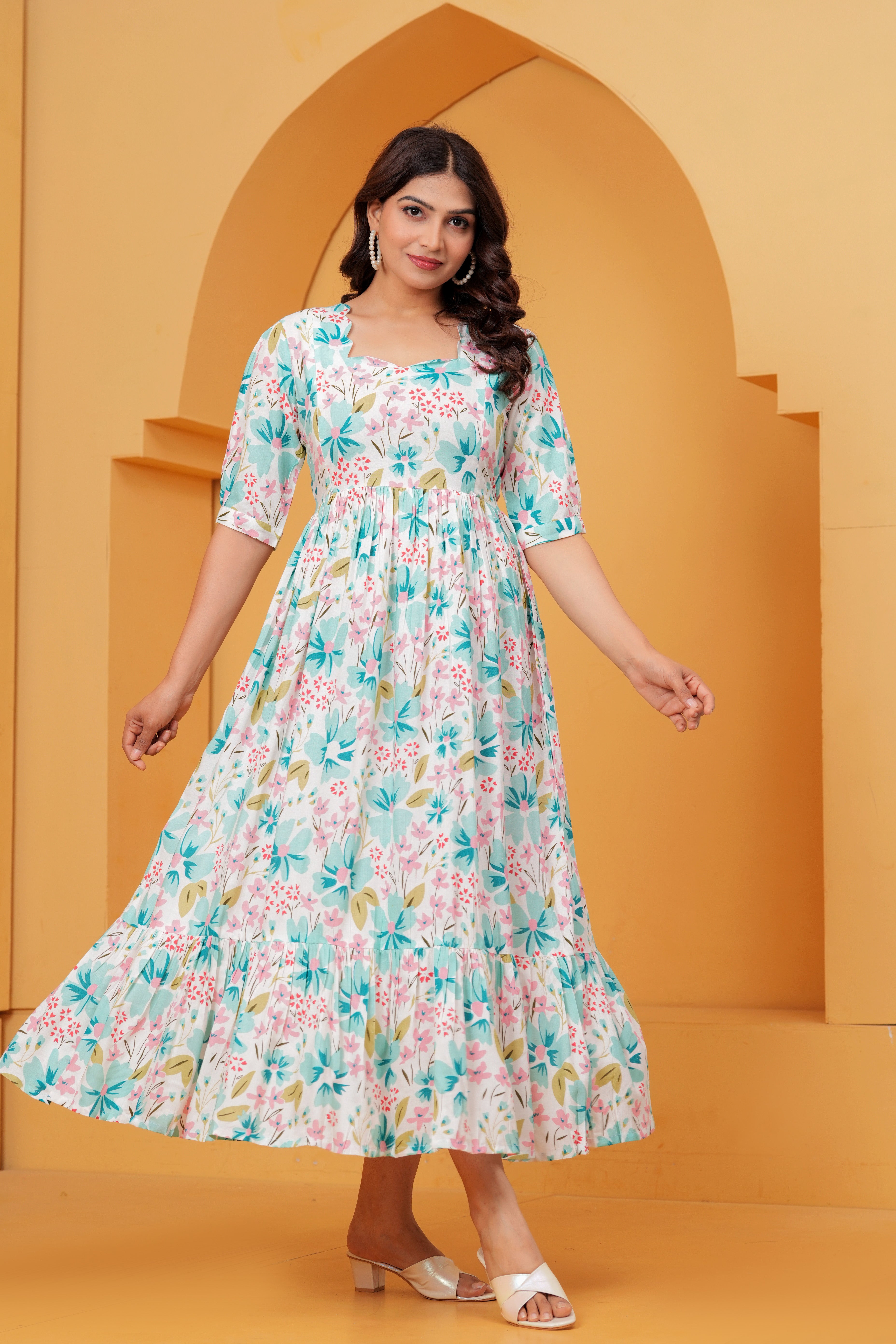 Mint Blossom Elegant White Floral Tiered Printed Maternity Kurta