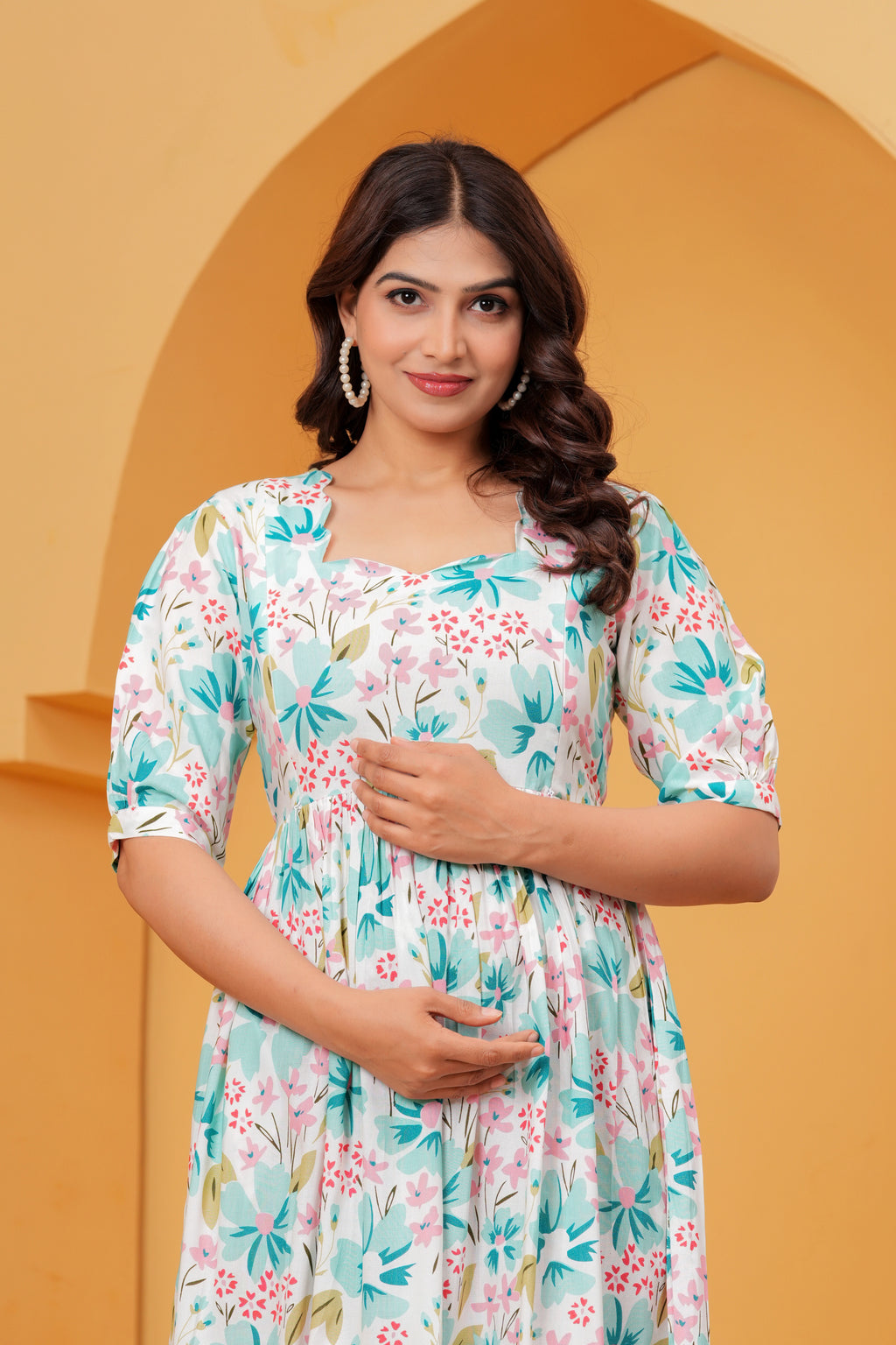 Mint Blossom Elegant White Floral Tiered Printed Maternity Kurta