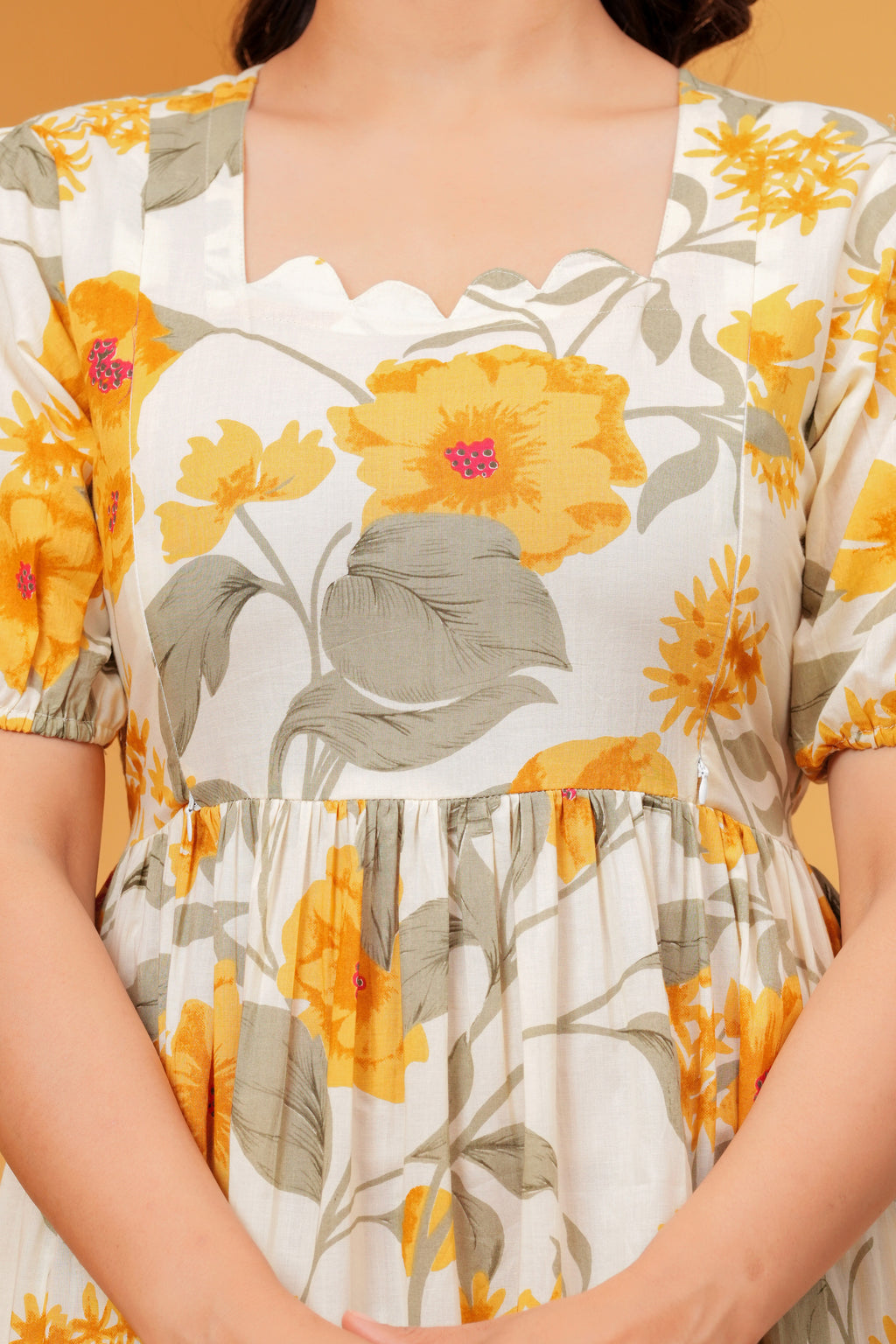 Golden Daisy Elegance Floral Tiered Printed Maternity Kurta